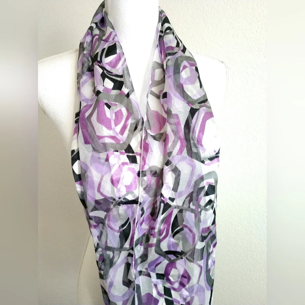 Pretty Vintage Shiny Sheen Purple Grey Infinity Scarf Geometric Print Circle